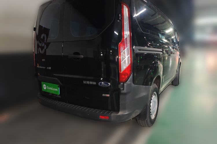 Used Ford Transit 2019 2.0T Diesel Multi-Purpose Commercial Vehicle Short Wheelbase Low Roof 6-Seater China VI Standard Rear Right 45 Deg