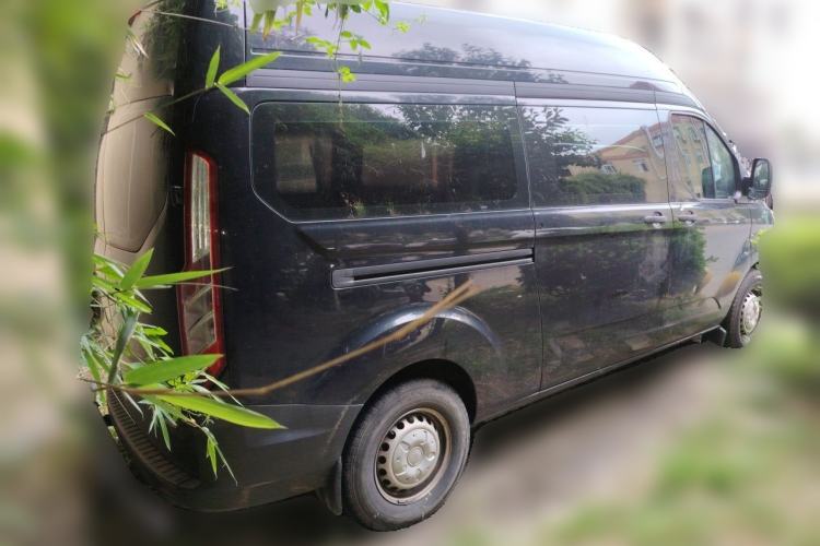 Used Ford Transit 2019 2.0T Diesel Multi-Purpose Commercial Vehicle Mid-Drive Mid-Roof 6-Seater China VI Standard Rear Right 45 Deg