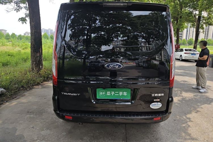 Used Ford Transit 2019 2.0T Diesel Commercial & Travel Short Wheelbase Low-Roof 7-Seater China VI Standard Rear