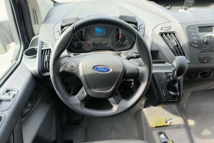 Used Ford Transit 2019 2.0T Gasoline Automatic Multi-Function Commercial Vehicle Mid-Roof 6-Seater China VI Standard Steering Wheel
