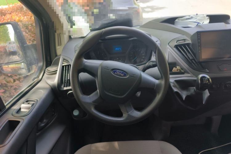 Used Ford Transit 2019 2.0T Diesel Multi-Purpose Commercial Vehicle Short Wheelbase Low Roof 6-Seater China VI Standard Steering Wheel