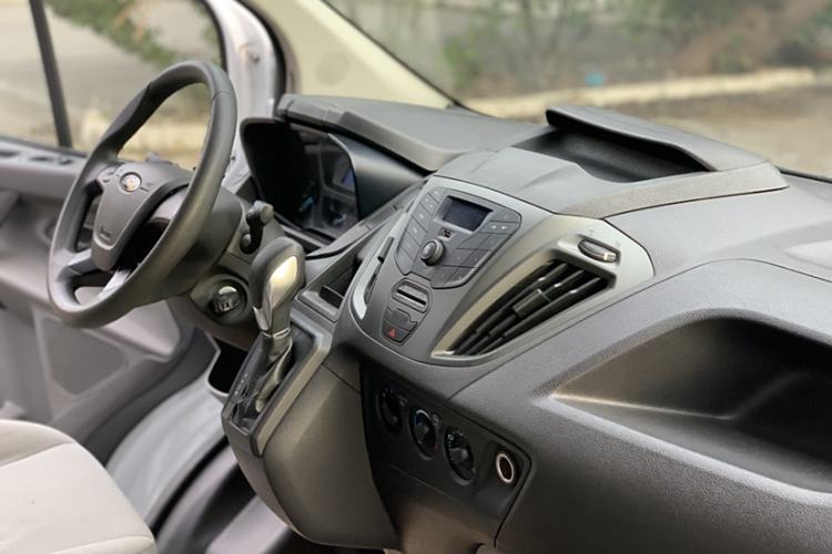 Used Ford Transit 2019 2.0T Gasoline Automatic Multi-Function Commercial Vehicle Mid-Roof 6-Seater China VI Standard Interior 9
