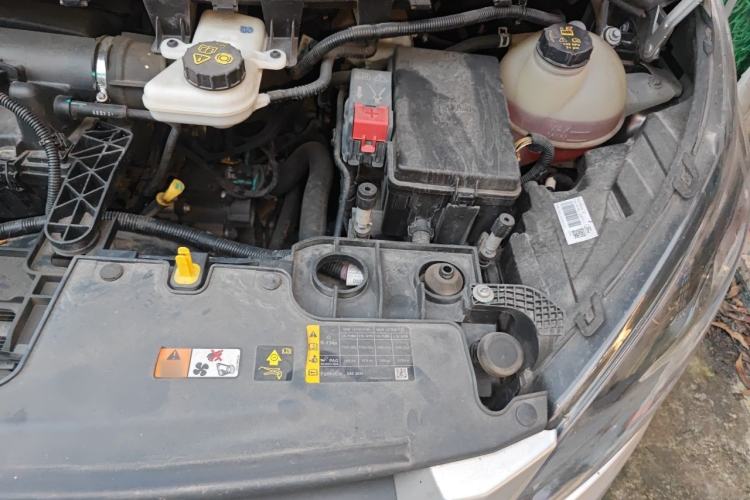 Used Ford Transit  Engine Bay Left