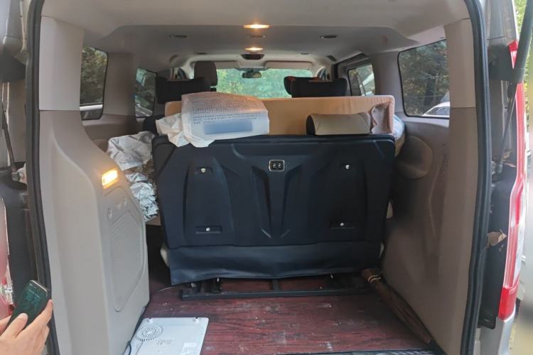 Used Ford Transit  Trunk