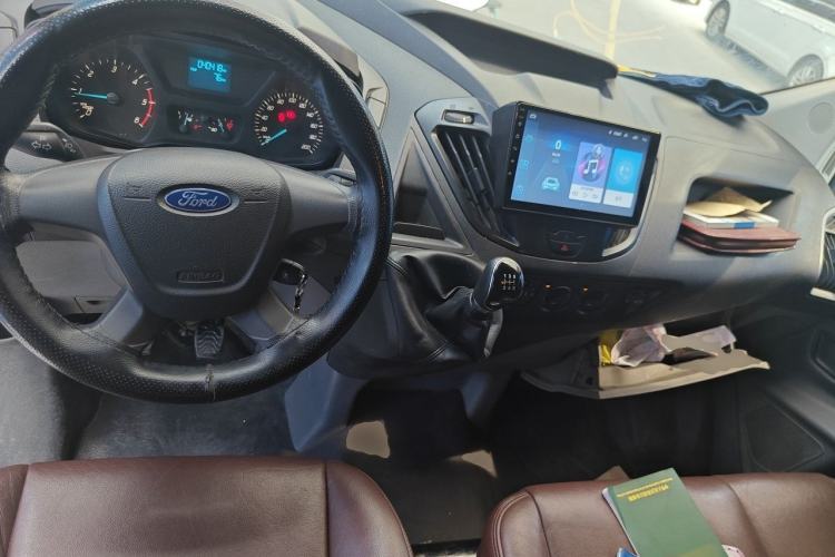 Used Ford Transit 2019 2.0T Diesel Multi-Purpose Commercial Vehicle Mid-Drive Mid-Roof 6-Seater China VI Standard Center Console