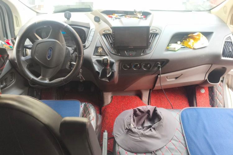 Used Ford Transit 2019 2.0T Diesel Multi-Purpose Commercial Vehicle Short Wheelbase Low Roof 6-Seater China VI Standard Center Console