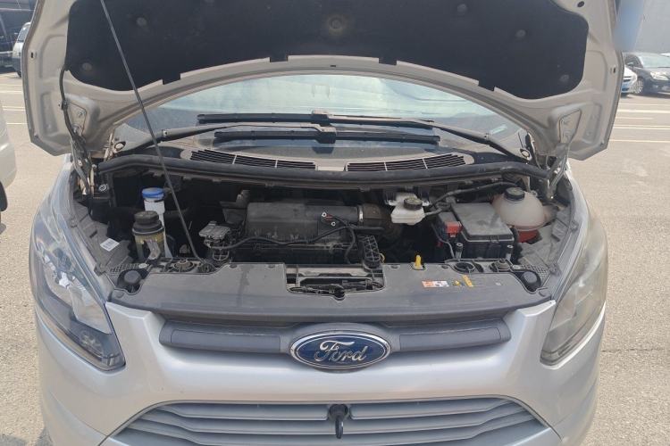 Used Ford Transit 2019 2.0T Diesel Commercial & Travel Short Wheelbase Low-Roof 7-Seater China VI Standard Engine Bay