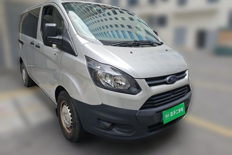 Used Ford Transit 2019 2.0T Diesel Multi-Purpose Commercial Vehicle Short Wheelbase Low Roof 6-Seater China VI Standard Exterior 2