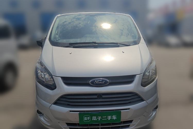 Used Ford Transit 2019 2.0T Diesel Commercial & Travel Short Wheelbase Low-Roof 7-Seater China VI Standard Front