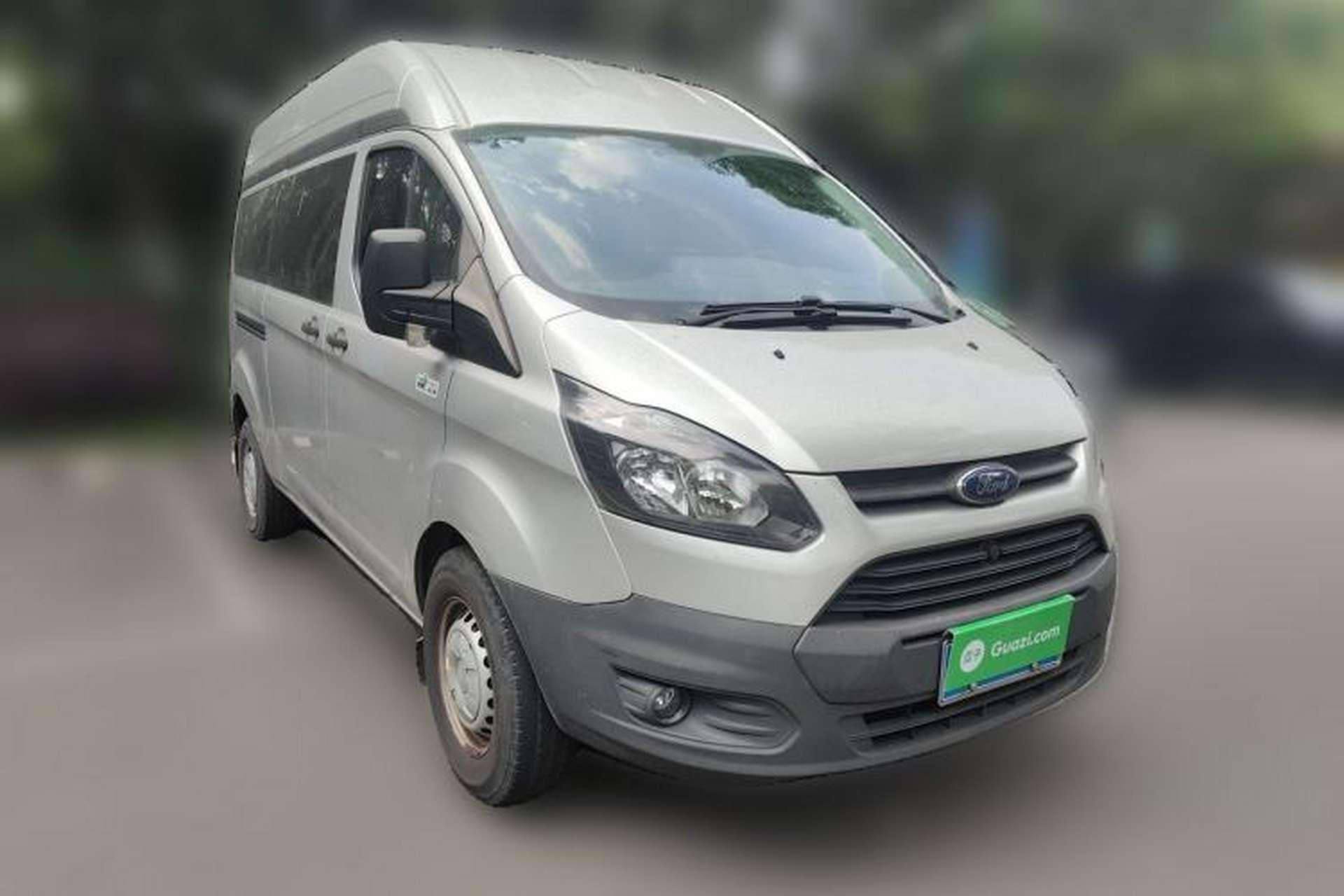 Used Ford Transit 2019 2.0T Diesel Multi-Purpose Commercial Vehicle Mid-Drive Mid-Roof 6-Seater China VI Standard Front Right 45 Deg
