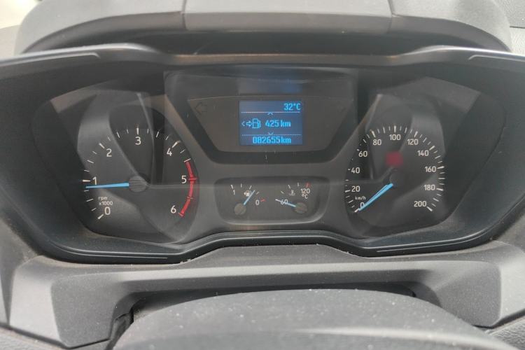 Used Ford Transit 2019 2.0T Diesel Multi-Purpose Commercial Vehicle Mid-Drive Mid-Roof 6-Seater China VI Standard Instrument Cluster