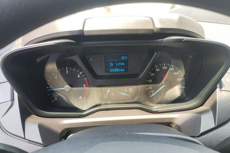 Used Ford Transit 2019 2.0T Diesel Commercial & Travel Short Wheelbase Low-Roof 7-Seater China VI Standard Instrument Cluster