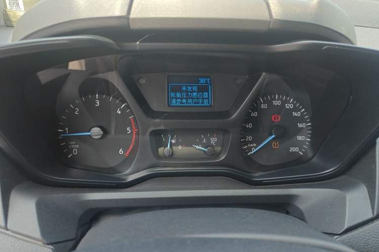 Used Ford Transit 2019 2.0T Diesel Commercial & Travel Short Wheelbase Low-Roof 7-Seater China VI Standard Instrument Cluster