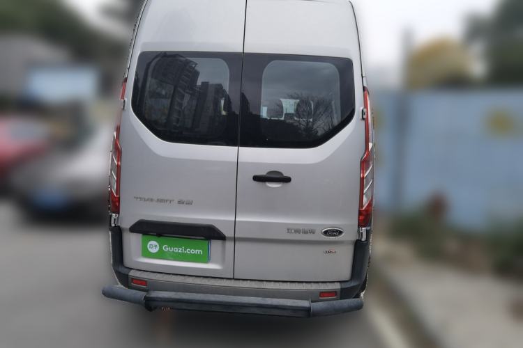 Used Ford Transit 2019 2.0T Diesel Multi-Purpose Commercial Vehicle Mid-Drive Mid-Roof 6-Seater China VI Standard Rear