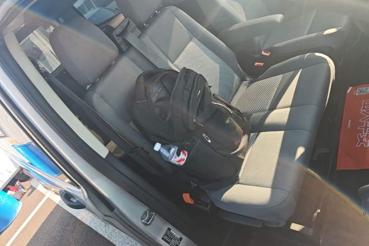 Used Ford Transit 2019 2.0T Gasoline Automatic Multi-Function Commercial Vehicle Short Wheelbase Low Roof 6-Seater China VI Standard Right Front Seat