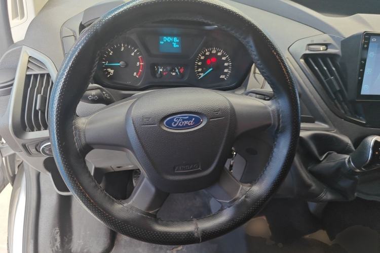 Used Ford Transit 2019 2.0T Diesel Multi-Purpose Commercial Vehicle Mid-Drive Mid-Roof 6-Seater China VI Standard Steering Wheel