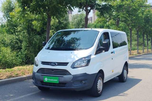 Used Ford Transit 2019 2.0T Gasoline Automatic Multi-Function Commercial Vehicle Short Wheelbase Low Roof 6-Seater China VI Standard