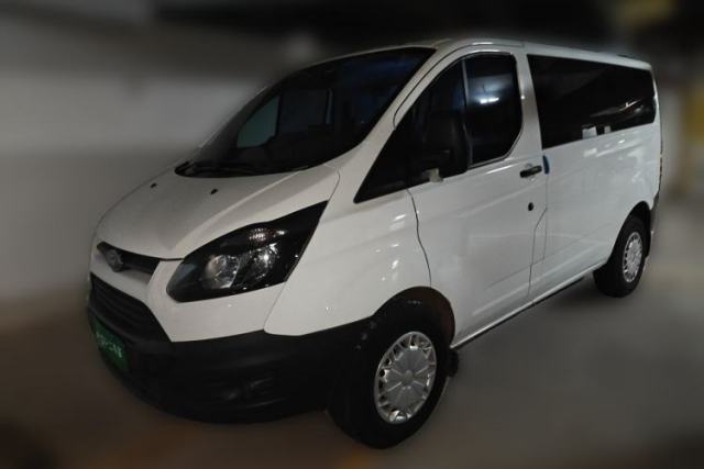Used Ford Transit 2019 2.0T Gasoline Multi-Purpose Commercial Vehicle Short Wheelbase Low Roof 6-Seater China VI Standard