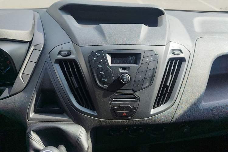 Used Ford Transit  Audio And AC Panel