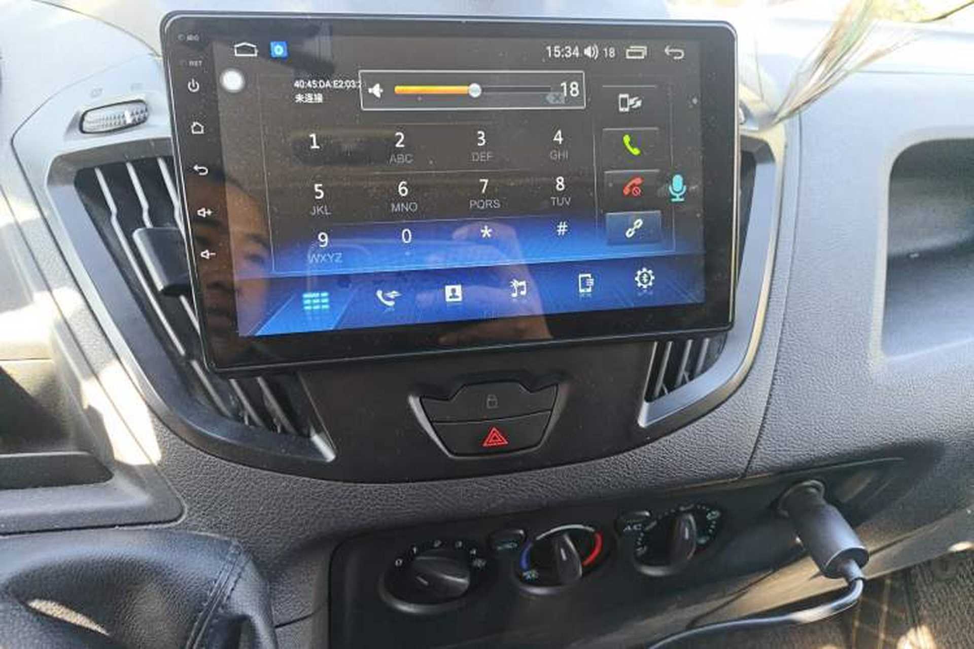 Used Ford Transit 2019 2.0T Gasoline Multi-Purpose Commercial Vehicle Mid-Drive Mid-Roof 6-Seater China VI Standard Audio And AC Panel