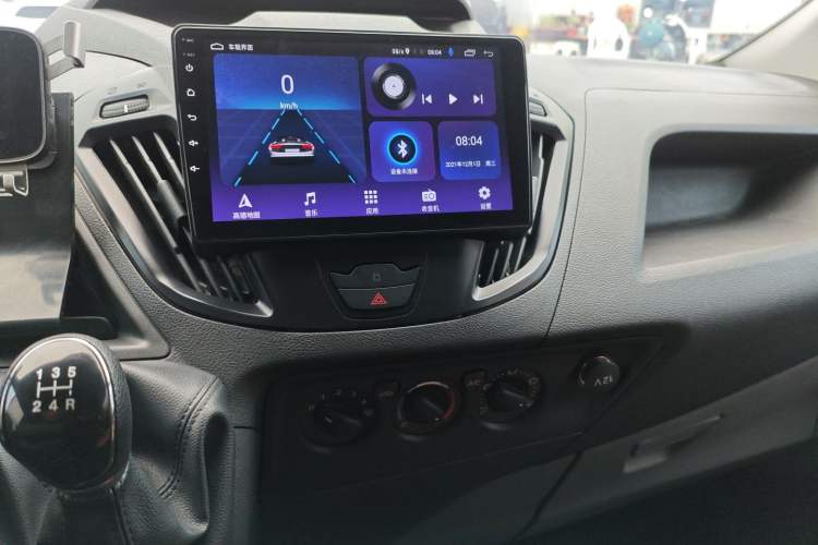 Used Ford Transit 2019 2.0T Diesel Multi-Purpose Commercial Vehicle Mid-Drive Mid-Roof 6-Seater China VI Standard Audio And AC Panel