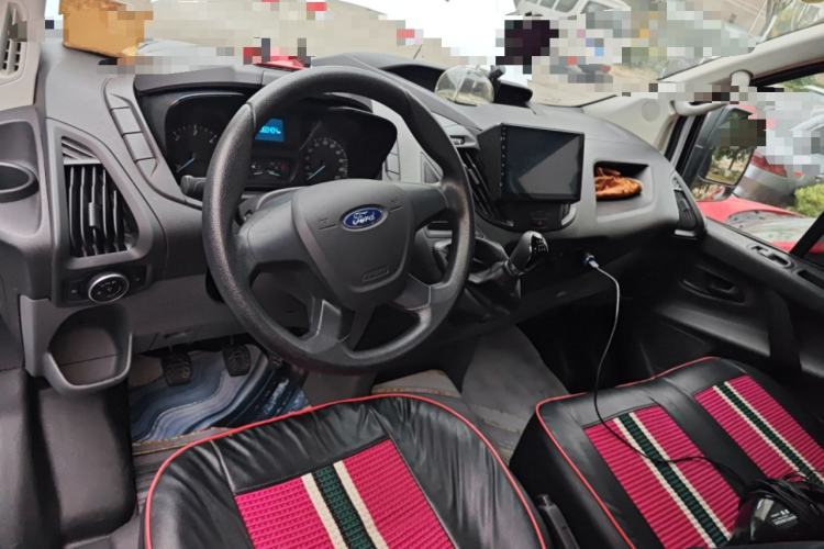 Used Ford Transit 2019 2.0T Diesel Multi-Purpose Commercial Vehicle Short Wheelbase Low Roof 6-Seater China VI Standard Center Console