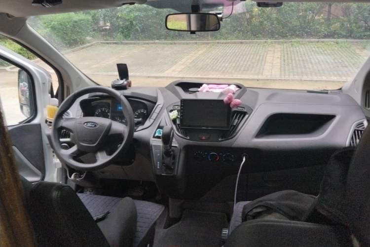 Used Ford Transit  Center Console