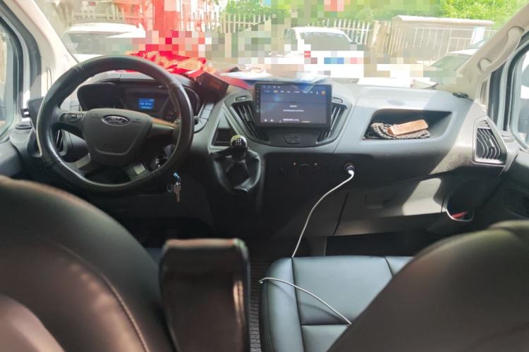 Used Ford Transit 2019 2.0T Diesel Multi-Purpose Commercial Vehicle Mid-Drive Mid-Roof 6-Seater China VI Standard Center Console