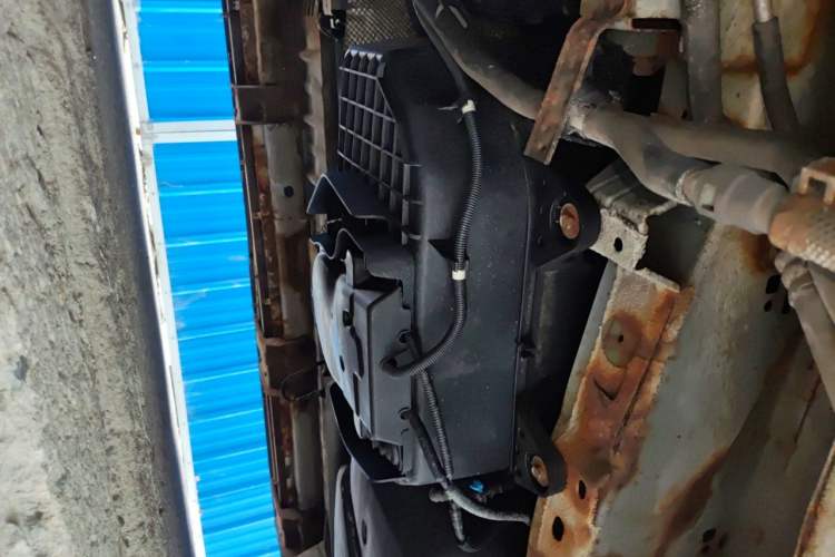 Used Ford Transit 2019 2.0T Diesel Commercial & Travel Short Wheelbase Low-Roof 9-Seater China VI Chassis Front Left