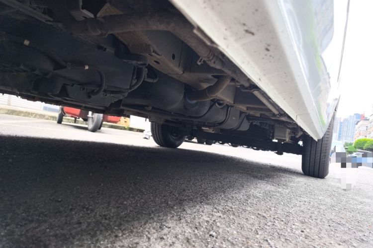 Used Ford Transit 2019 2.0T Diesel Business & Travel Mid-Drive Mid-Roof 7-Seater China VI Standard Chassis Front Left