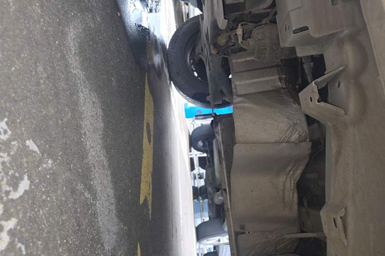Used Ford Transit 2019 2.0T Diesel Multi-Purpose Commercial Vehicle Short Wheelbase Low Roof 6-Seater China VI Standard Chassis Front Left