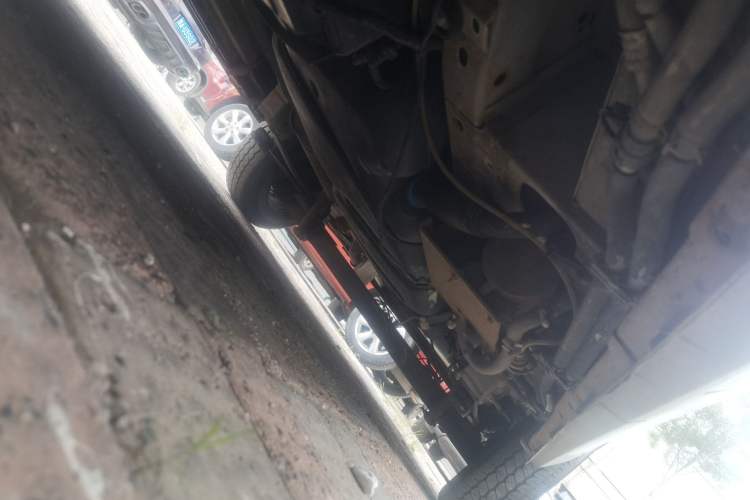 Used Ford Transit 2019 2.0T Diesel Commercial & Travel Short Wheelbase Low-Roof 7-Seater China VI Standard Chassis Front Left