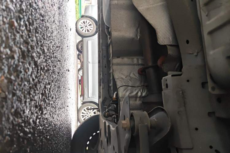 Used Ford Transit 2019 2.0T Diesel Multi-Purpose Commercial Vehicle Short Wheelbase Low Roof 6-Seater China VI Standard Chassis Front Right