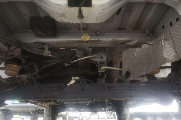 Used Ford Transit 2019 2.0T Diesel Commercial & Travel Short Wheelbase Low-Roof 7-Seater China VI Standard Chassis Rear