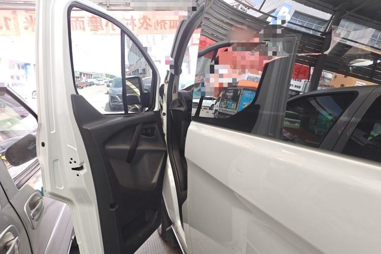 Used Ford Transit 2019 2.0T Gasoline Automatic Business & Travel Version Mid-Drive Mid-Roof 9-Seater China VI Standard Driver Seat
