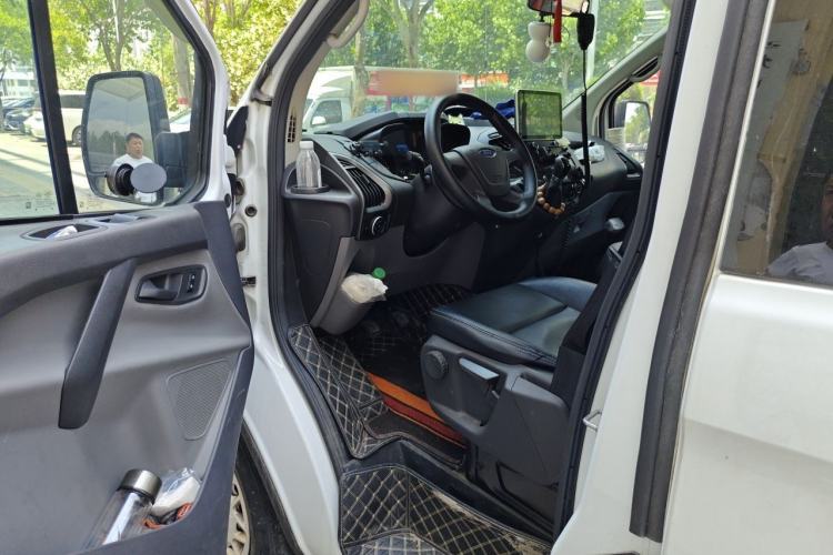 Used Ford Transit 2019 2.0T Diesel Multi-Purpose Commercial Vehicle Mid-Drive Mid-Roof 6-Seater China VI Standard Driver Seat