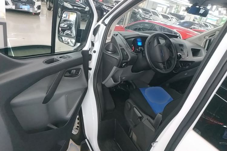 Used Ford Transit 2019 2.0T Diesel Multi-Purpose Commercial Vehicle Mid-Drive Mid-Roof 6-Seater China VI Standard Driver Seat