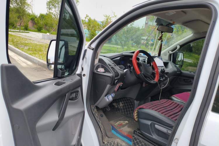 Used Ford Transit 2019 2.0T Diesel Multi-Purpose Commercial Vehicle Mid-Drive Mid-Roof 6-Seater China VI Standard Driver Seat
