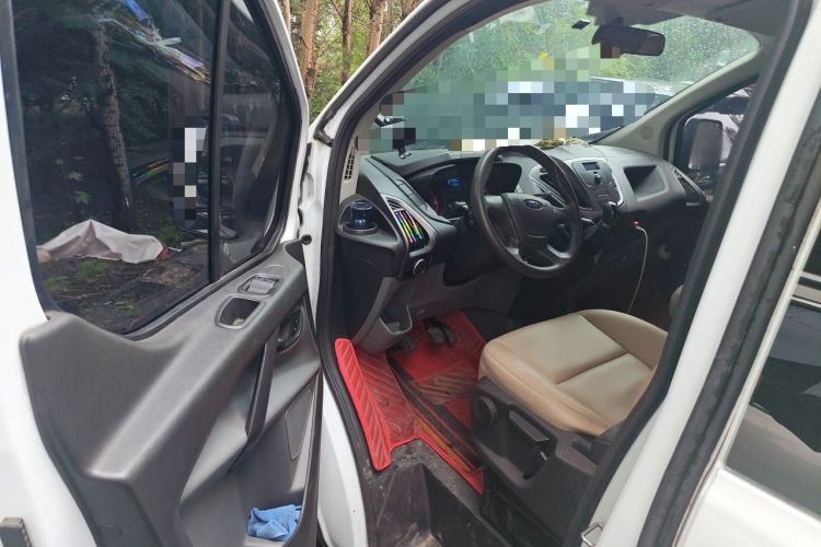 Used Ford Transit 2019 2.0T Diesel Multi-Purpose Commercial Vehicle Mid-Drive Mid-Roof 6-Seater China VI Standard Driver Seat