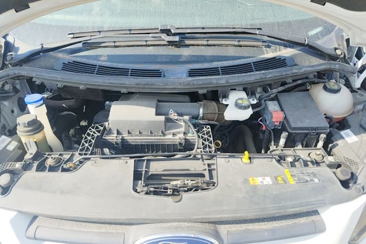 Used Ford Transit  Engine Bay