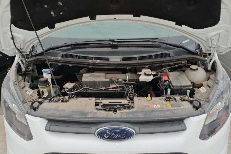 Used Ford Transit 2019 2.0T Diesel Commercial & Travel Short Wheelbase Low-Roof 7-Seater China VI Standard Engine Bay