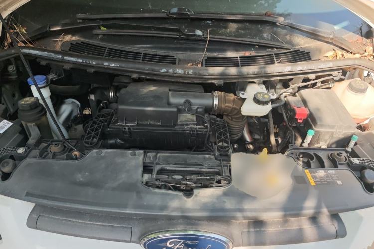 Used Ford Transit 2019 2.0T Gasoline Automatic Multi-Function Commercial Vehicle Mid-Roof 6-Seater China VI Standard Engine Bay