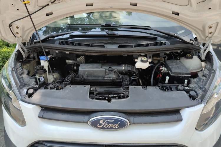 Used Ford Transit 2019 2.0T Gasoline Automatic Multi-Function Commercial Vehicle Mid-Roof 6-Seater China VI Standard Engine Bay