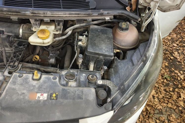 Used Ford Transit  Engine Bay Left