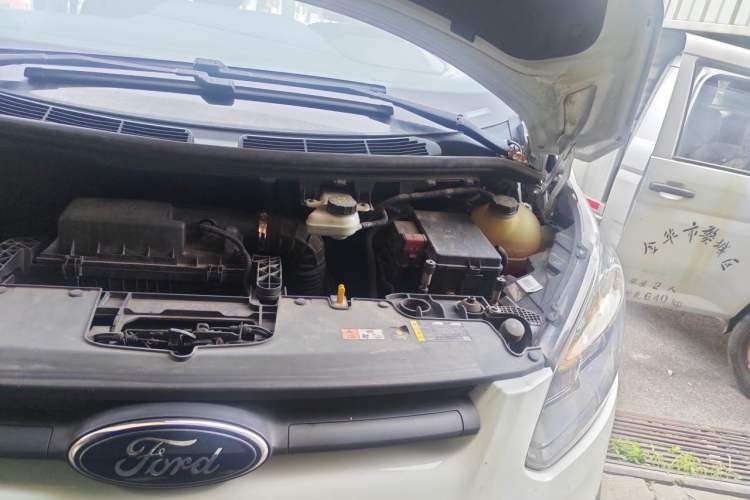 Used Ford Transit  Engine Bay Left