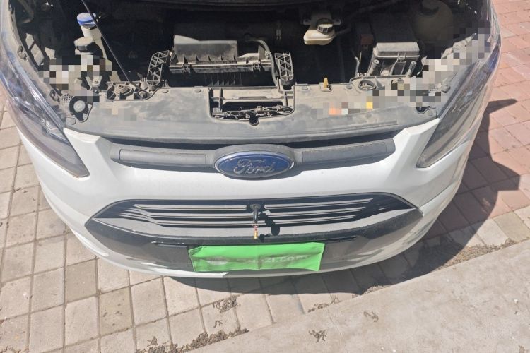Used Ford Transit 2019 2.0T Diesel Business & Travel Mid-Drive Mid-Roof 8-Seater China VI Standard Engine Bay
