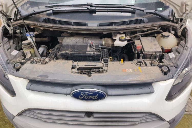Used Ford Transit 2019 2.0T Diesel Multi-Purpose Commercial Vehicle Mid-Drive Mid-Roof 6-Seater China VI Standard Engine Bay