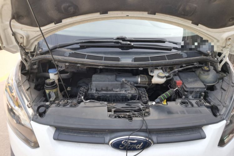 Used Ford Transit 2019 2.0T Diesel Multi-Purpose Commercial Vehicle Mid-Drive Mid-Roof 6-Seater China VI Standard Engine Bay