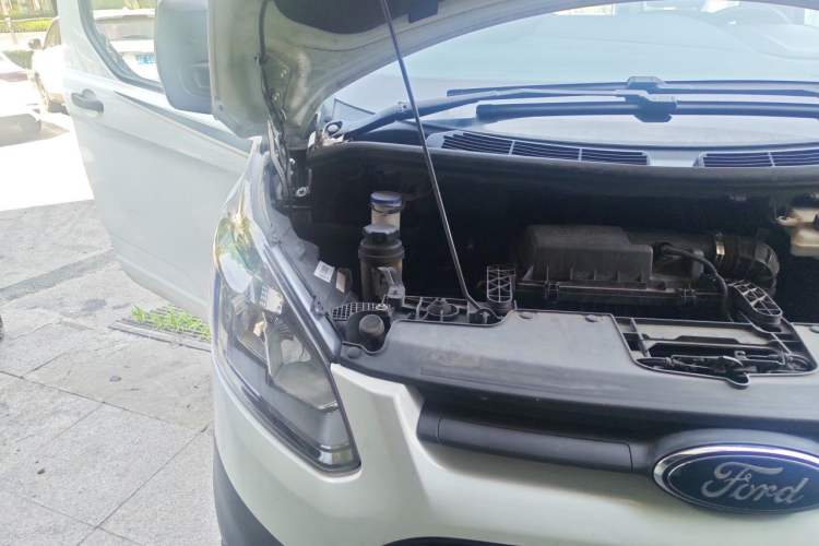 Used Ford Transit  Engine Bay Right