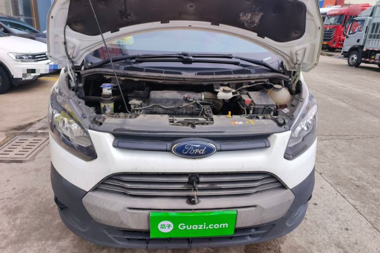 Used Ford Transit 2019 2.0T Diesel Multi-Purpose Commercial Vehicle Mid-Drive Mid-Roof 6-Seater China VI Standard Engine Bay